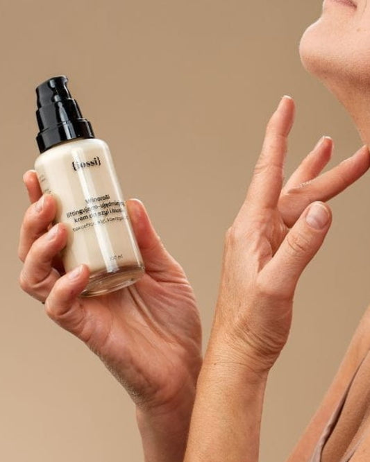 IOSSI Grapevine Neck and Décolletage Cream for Lifting and Firming