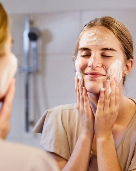 IOSSI Rice Foam Gentle Facial Cleansing Foam